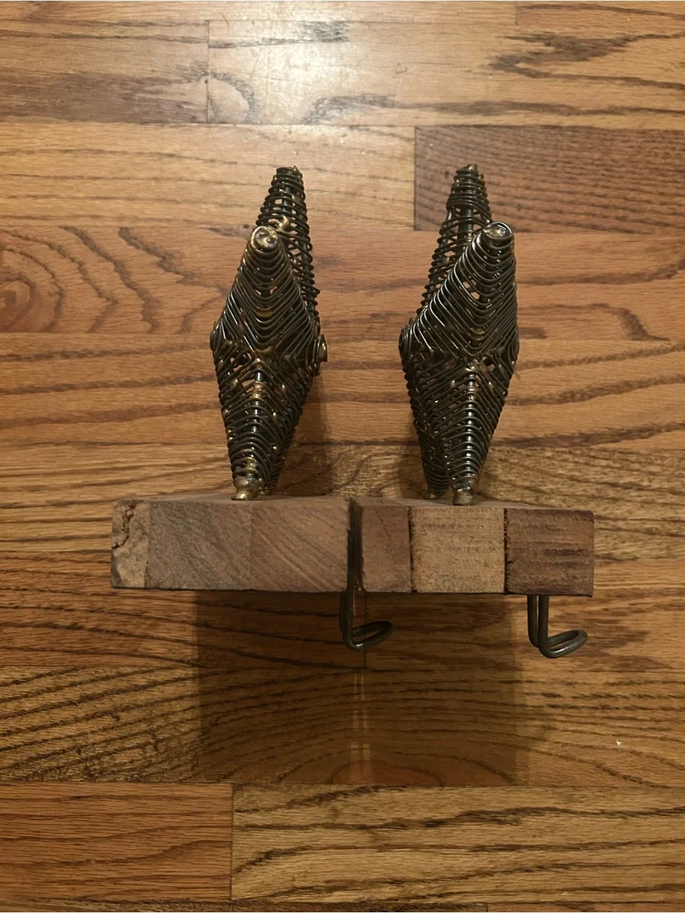 Crate & Barrel Holiday/Christmas/Xmas Metal Star Stocking Hangers W/ Wood Base
